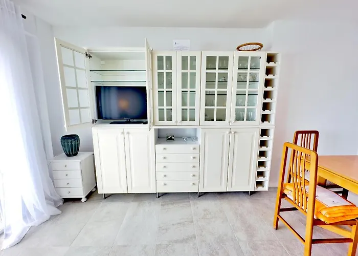 Amazing Sea Views Over Port * Марбелья