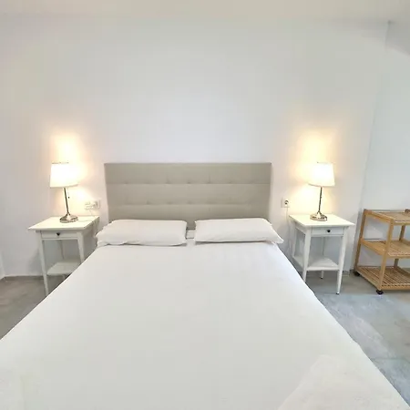 Amazing Sea Views Over Port Apartment Marbella